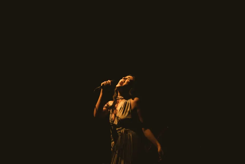 Abril Olivera en directo